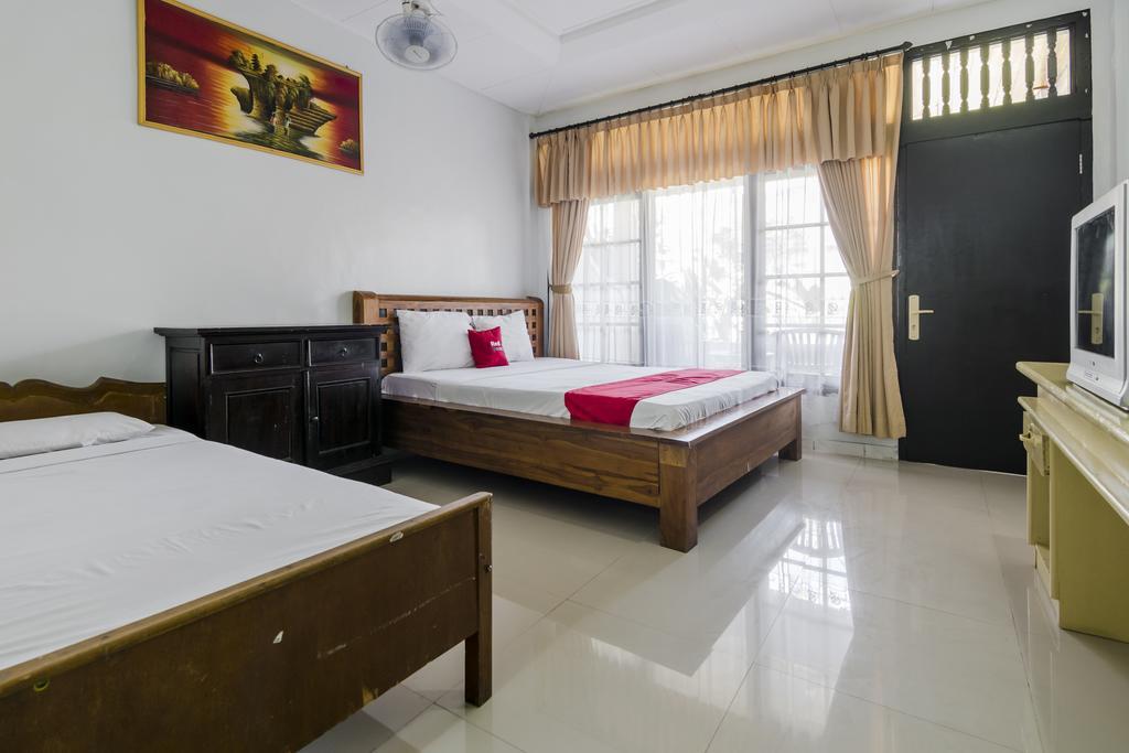 Hotel Reddoorz @ Poppies Lane 1 Kuta Lombok Exteriér fotografie