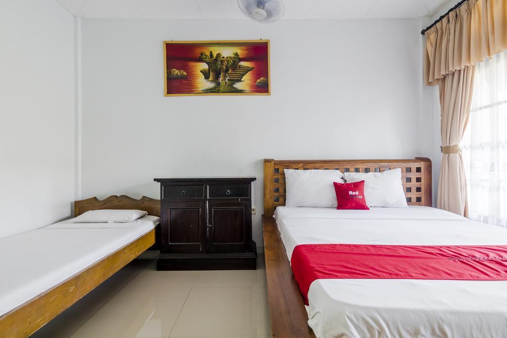 Hotel Reddoorz @ Poppies Lane 1 Kuta Lombok Exteriér fotografie